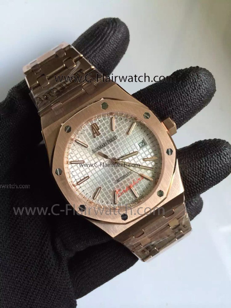 Clone Audemars Piguet Royal Oak Rose Gold Silver Dial Watch